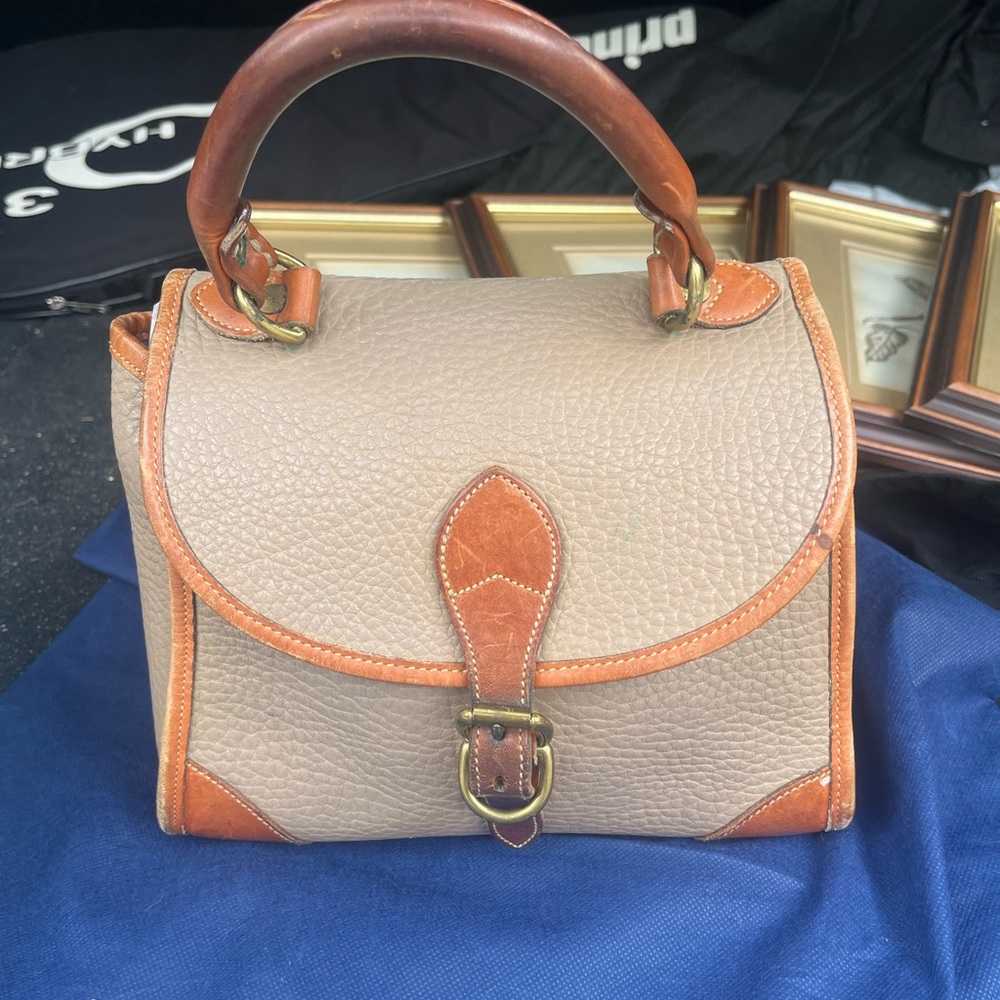 Rare. Dooney & Bourke carpet bag / handbag